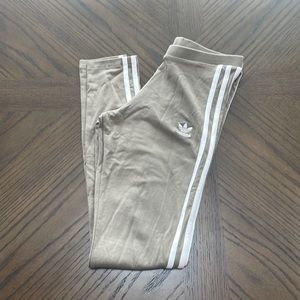Adidas leggings